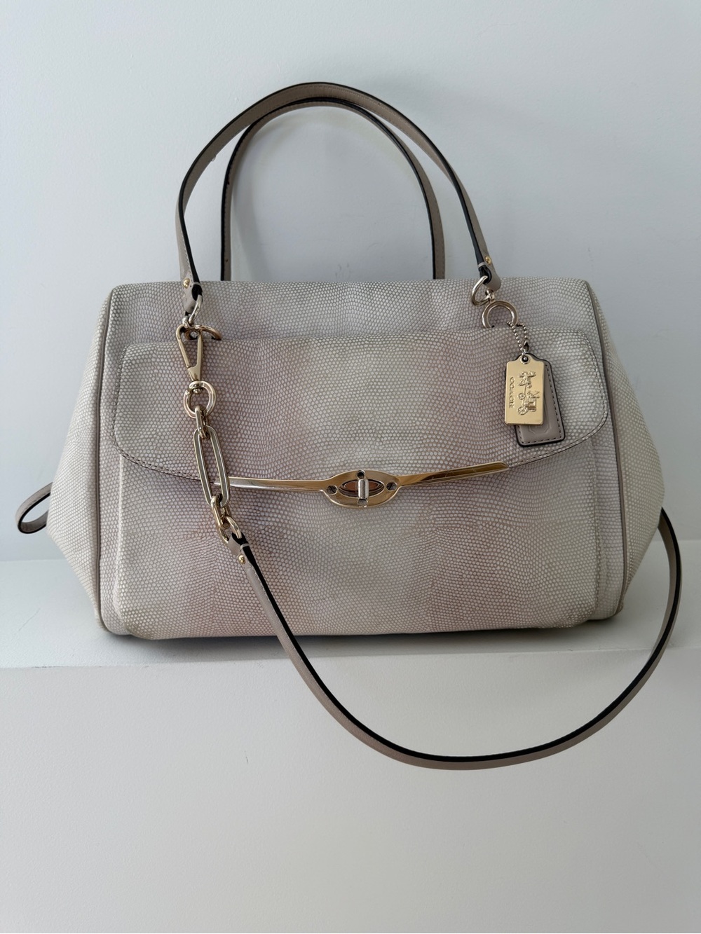COACH Madison Madeline East West Satchel Lizard Pattern Leather No. D1382-25236